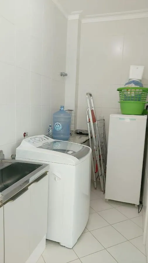 Apartamento em Meia Praia - Quadra Mar 3 Dormitórios 2 Suites Itapema